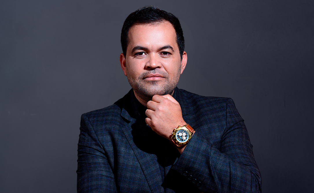 O empresário Paulinho Ribeiro promove evento memorável em prol das crianças de Canapi, Alagoas