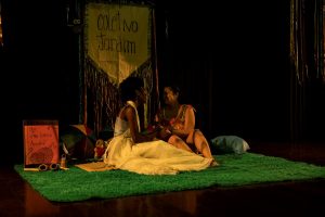 IMG_5479-300x200 A Caixa de Sons Ancestrais une trap, maracatu e teatro musical em celebração da memória afetiv